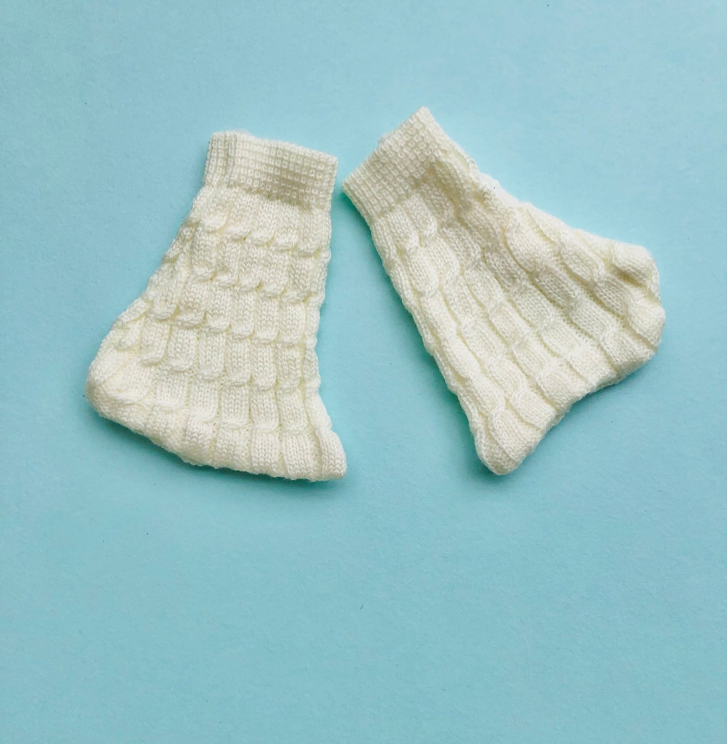 Newborn sweater, cap and booties set - Off White